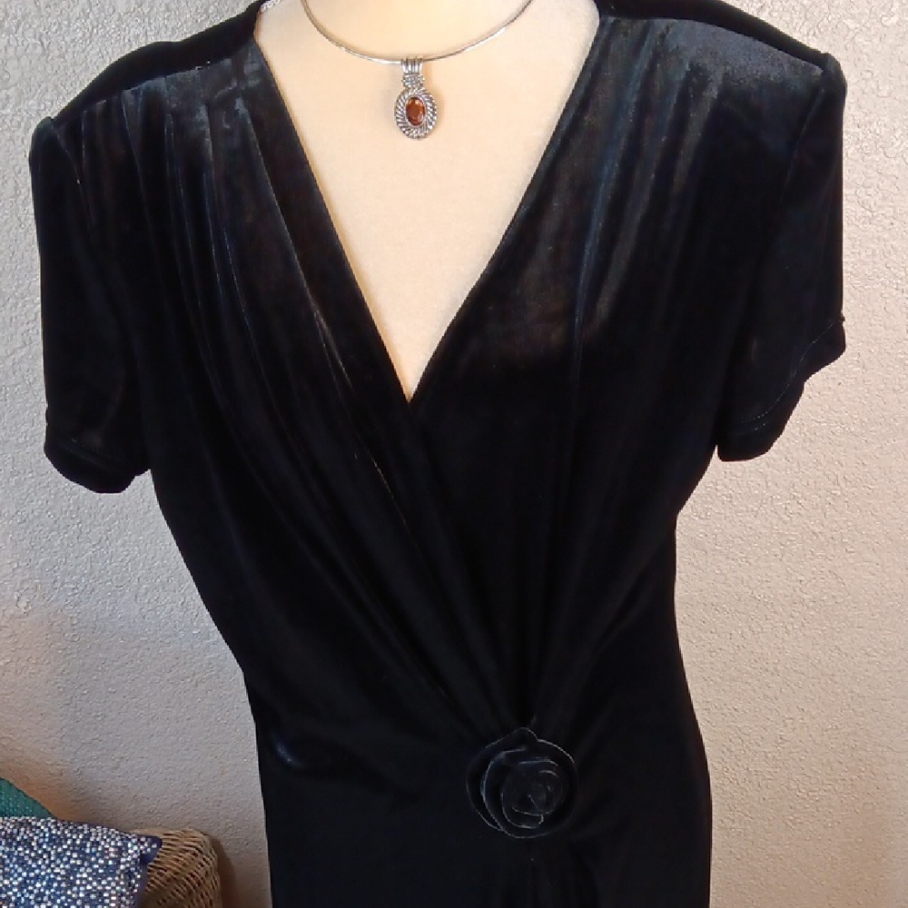 Joseph Ribkoff Black Crushed Velvet Maxi Dress 14 Goth Y2k Whymsicalgoth Holiday